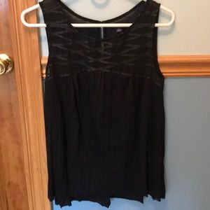 Black tank top. Size Small